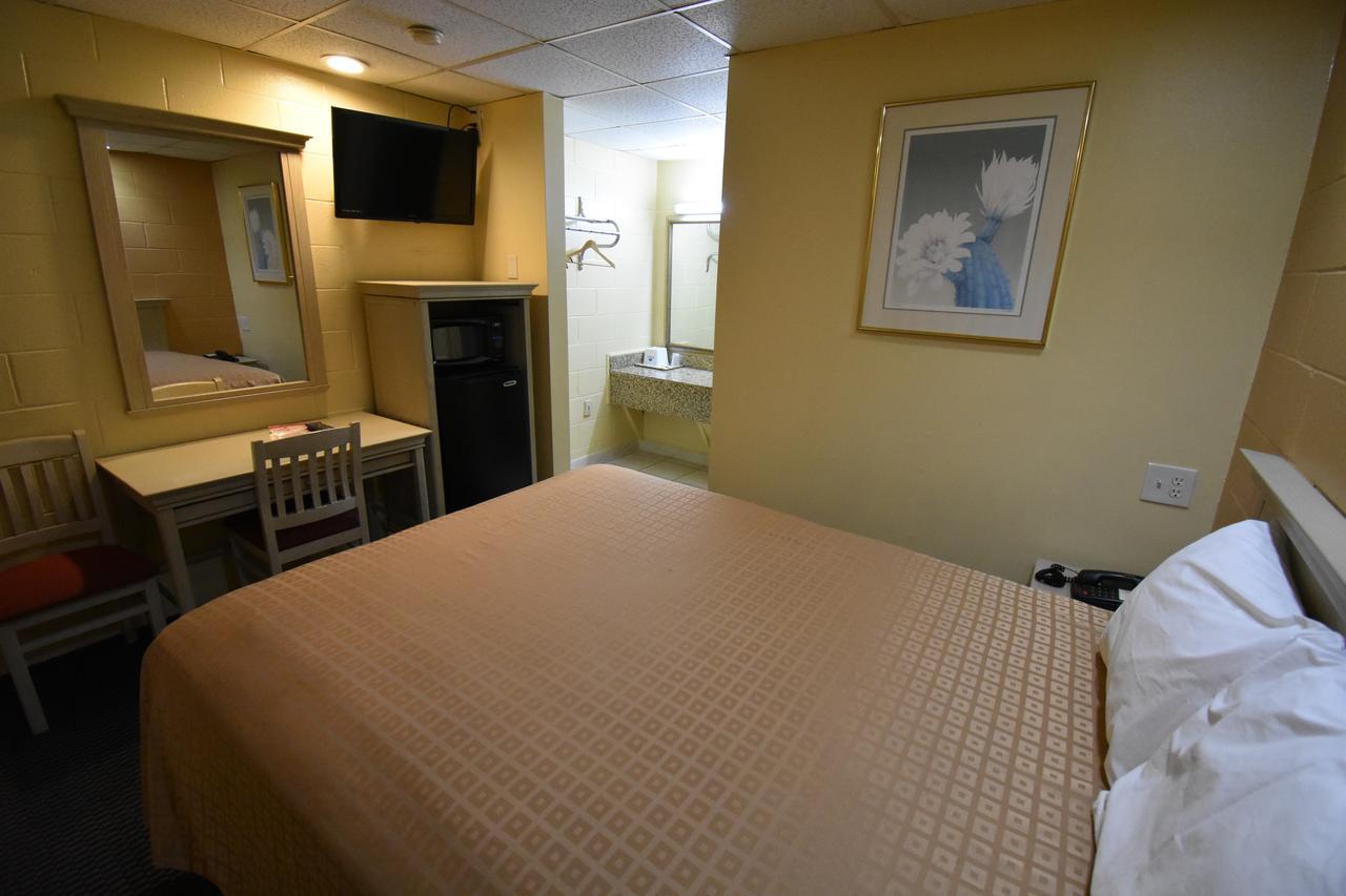 Americas Best Value Inn San Antonio/Lackland AFB Exterior foto